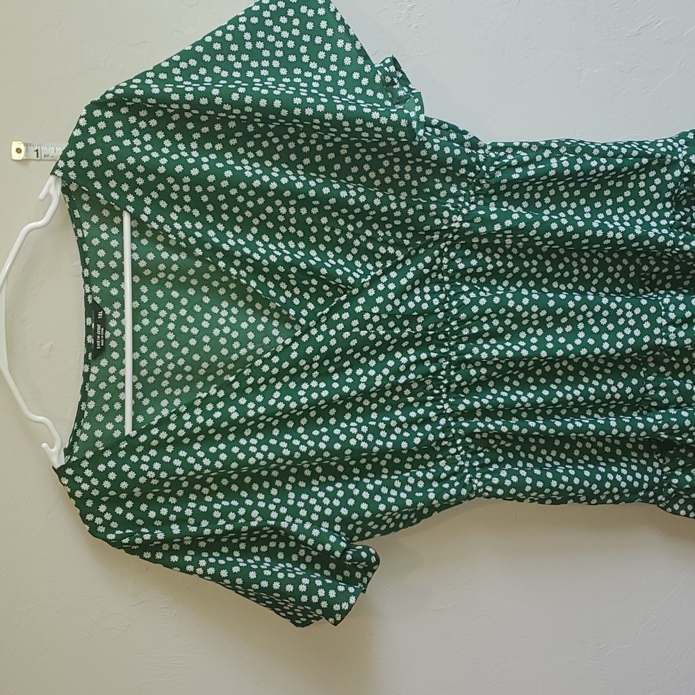 Brand New, daisy print dress